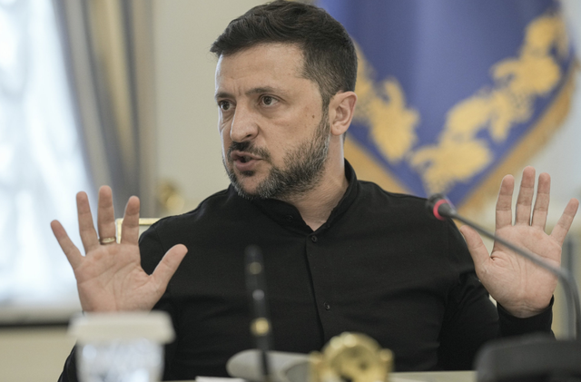 Đàm phán hòa bình Nga-Ukraine đình trệ, ông Trump và ông Zelensky cùng lên tiếng - Ảnh 1.
