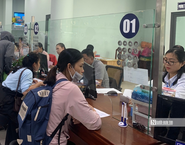 Tp.HCM "điều" cán bộ hỗ trợ thủ tục nhà đất tại 168 phường, xã sau sáp nhập- Ảnh 2.