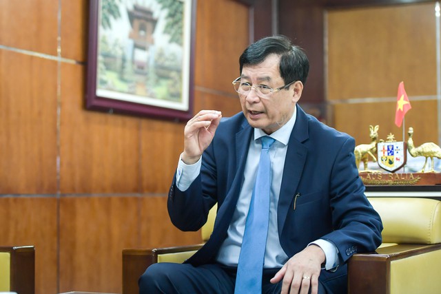 Hội Luật gia Việt Nam sẵn sàng đồng hành cùng người dân, doanh nghiệp chống tin giả- Ảnh 2.