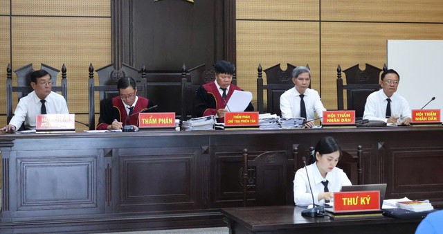 3 án chung thân trong vụ vận chuyển gần 5kg ma túy từ Campuchia về Việt Nam- Ảnh 2.
