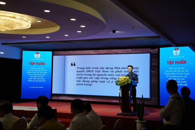Đẩy mạnh vai trò của Hội Luật gia Việt Nam trong xây dựng pháp luật- Ảnh 1.