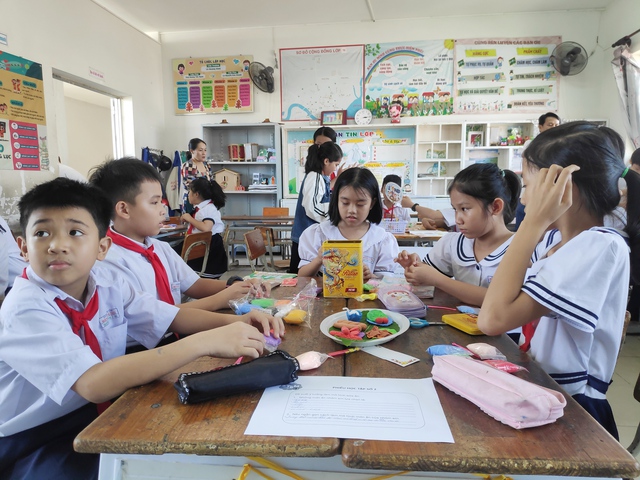 Lo ngại dừng bán trú ở tiểu học: Sở GD&ĐT Lâm Đồng lên tiếng- Ảnh 2. Lo ngại dừng bán trú ở tiểu học: Sở GD&ĐT Lâm Đồng lên tiếng- Ảnh 2.