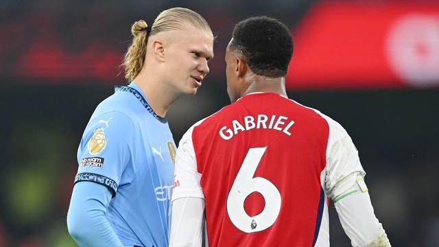 Cuộc chiến "không khoan nhượng" giữa Arsenal và Man City vượt ra ngoài biên giới sân cỏ - Ảnh 1. Cuộc chiến "không khoan nhượng" giữa Arsenal và Man City vượt ra ngoài biên giới sân cỏ - Ảnh 1.