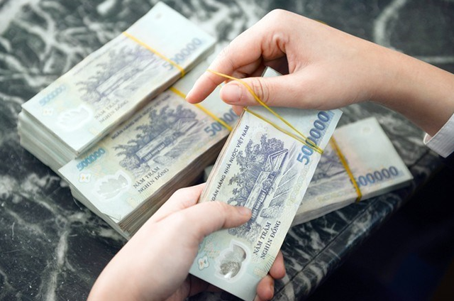 Quy định mới cho giao dịch chuyển tiền từ 500 triệu đồng trở lên - Ảnh 1.