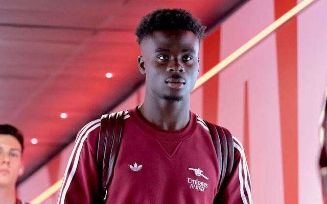 Bất ngờ: Ngôi sao Arsenal xuất hiện cùng đội hình trước trận đấu với Man City- Ảnh 1. Bất ngờ: Ngôi sao Arsenal xuất hiện cùng đội hình trước trận đấu với Man City- Ảnh 1.