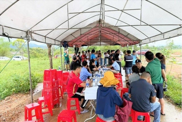 Công an vào cuộc chấn chỉnh “cò đất” náo loạn miền quê Hà Tĩnh- Ảnh 2.