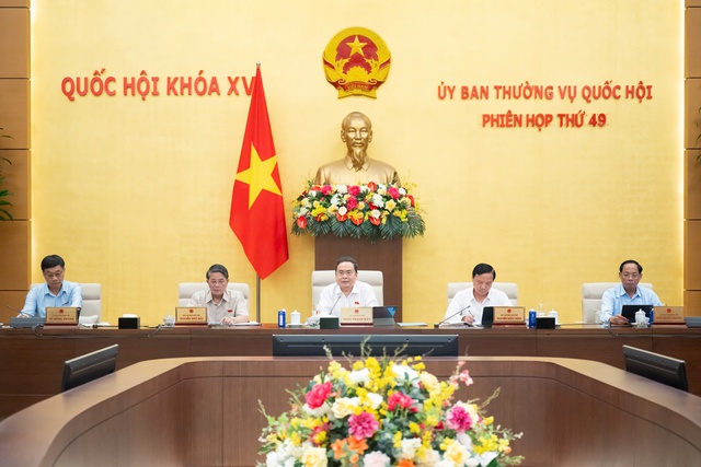 Hạn chế trình Quốc hội các dự án luật, nghị quyết theo trình tự, thủ tục rút gọn- Ảnh 2. Hạn chế trình Quốc hội các dự án luật, nghị quyết theo trình tự, thủ tục rút gọn- Ảnh 2.