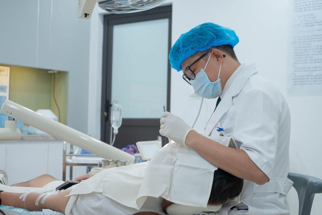 Bác sĩ CKI Thân Ngọc Kiên và hành trình 15 năm kiến tạo nụ cười tại Bani Dental - Ảnh 2.