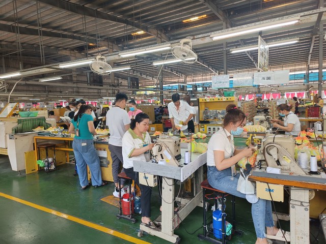 Đồng Nai tăng trưởng ấn tượng nhờ bứt phá đồng bộ các lĩnh vực- Ảnh 3. Đồng Nai tăng trưởng ấn tượng nhờ bứt phá đồng bộ các lĩnh vực- Ảnh 3.