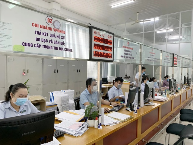 Thủ tục cấp đổi sổ đỏ theo hướng dẫn mới nhất - Ảnh 1.