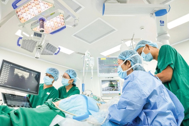 Ngành y tế khẩn trương triển khai công tác ứng phó siêu bão Ragasa - Ảnh 1.