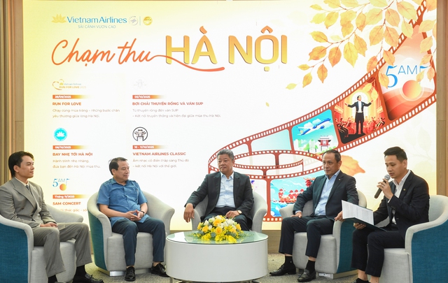 Hà Nội mùa thu rực rỡ với loạt hoạt động trải nghiệm đặc sắc - Ảnh 1.