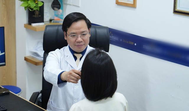 Tưởng bị nhiệt miệng, cô gái trẻ hoảng hốt phát hiện mắc sùi mào gà - Ảnh 1.