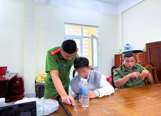 Đối tượng xâm hại trẻ em ra đầu thú - Ảnh 1.