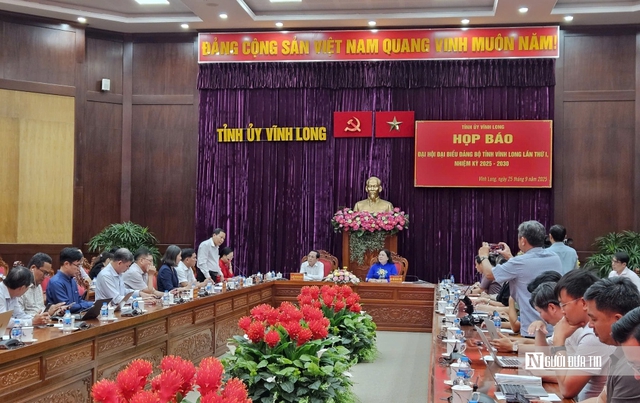 Vĩnh Long hướng tới trung tâm kinh tế biển và năng lượng tái tạo vùng ĐBSCL - Ảnh 1.