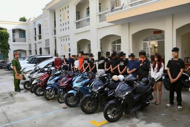 Đà Nẵng: Triệu tập 20 đối tượng liên quan vụ tụ tập "đua xe" rạng sáng- Ảnh 2.