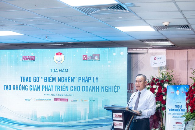 Tổng thuật Tọa đàm "Tháo gỡ điểm nghẽn pháp lý tạo không gian phát triển cho doanh nghiệp"- Ảnh 6.