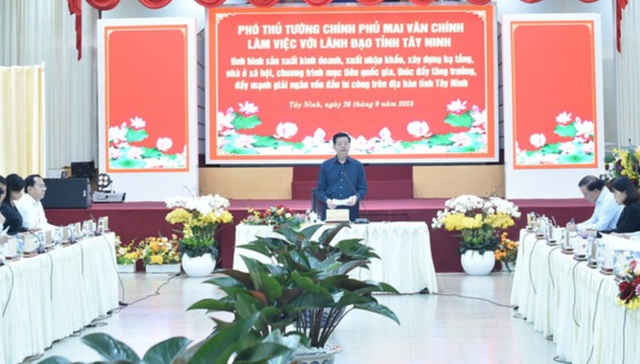 Phó Thủ tướng Mai Văn Chính: Tây Ninh cần tạo đột phá, phát huy lợi thế vùng hợp nhất - Ảnh 1.