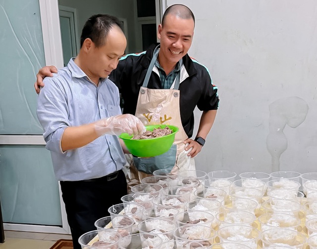 Nhân rộng "Bếp ăn 0 đồng" tại bệnh viện, người bệnh thêm ấm long- Ảnh 1.