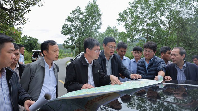 Khẩn trương hoàn thiện tái định cư, bảo đảm quyền lợi dân trong dự án cao tốc Tân Phú – Bảo Lộc - Ảnh 1.