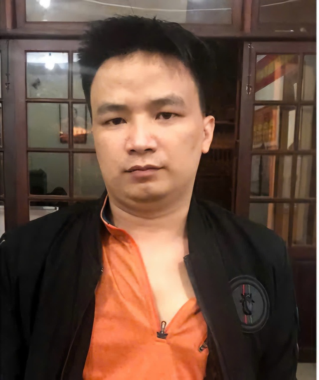 Đăng tin tuyển mẫu ảnh, sau đó “tống tình”, đối tượng bị Công an khởi tố bắt tạm giam - Ảnh 1.
