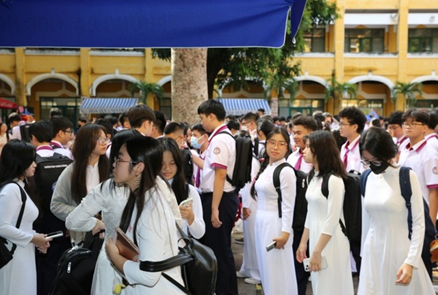 Tp.HCM chi hơn 2.600 tỷ đồng hỗ trợ học phí năm học 2025-2026 - Ảnh 2.