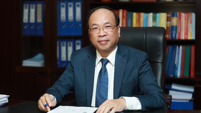 Thủ tướng bổ nhiệm 8 lãnh đạo các bộ, ngành - Ảnh 3.