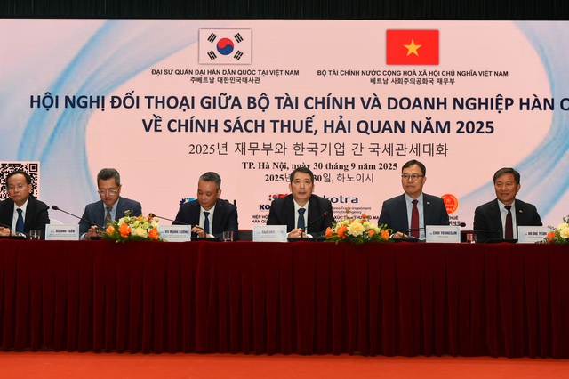 Bộ Tài chính đối thoại DN Hàn Quốc về chính sách thuế, hải quan 2025 - Ảnh 1.