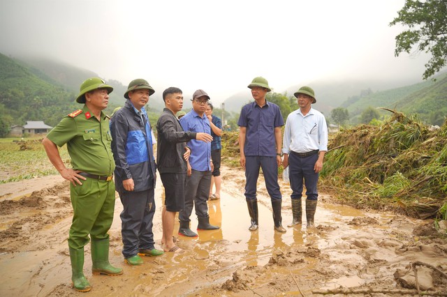 Lào Cai: 3 người chết, 1 người mất tích, gần 4.700 ngôi nhà bị hư hỏng - Ảnh 2.