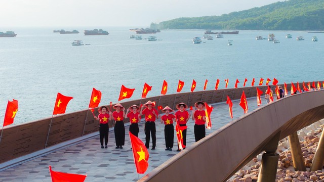 Du khách Việt và quốc tế vui Tết Độc lập 2/9 tại Sun Paradise Land ba miền - Ảnh 9.