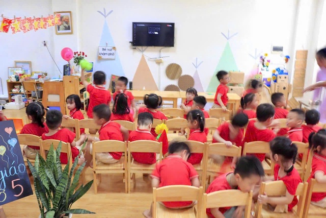 Lễ khai giảng tại ngôi trường từng được Bác Hồ đến thăm- Ảnh 3. Lễ khai giảng tại ngôi trường từng được Bác Hồ đến thăm- Ảnh 3.