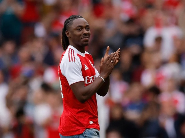 Eberechi Eze lần đầu tiết lộ về việc gia nhập Arsenal - Ảnh 1.