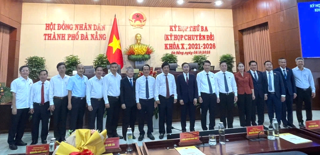 Tân Chủ tịch Đà Nẵng Phạm Đức Ấn: Sẽ tập trung tháo gỡ điểm nghẽn để khơi thông nguồn lực- Ảnh 5.
