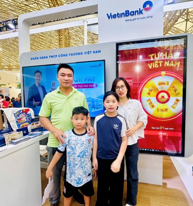 Điểm check-in nhận quà “cực chất” tại Triển lãm 80 năm thành tựu đất nước - Ảnh 7.