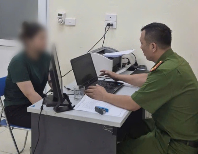 Giải cứu nữ sinh khỏi bẫy lừa đảo "bắt cóc online"- Ảnh 2. Giải cứu nữ sinh khỏi bẫy lừa đảo "bắt cóc online"- Ảnh 2.
