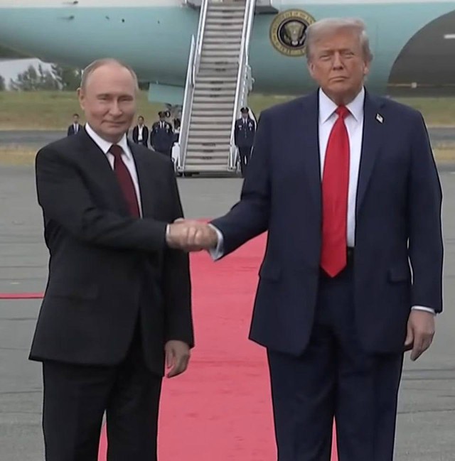 Tổng thống Trump "không hài lòng" với Nga, chuẩn bị điện đàm với Tổng thống Putin - Ảnh 1.