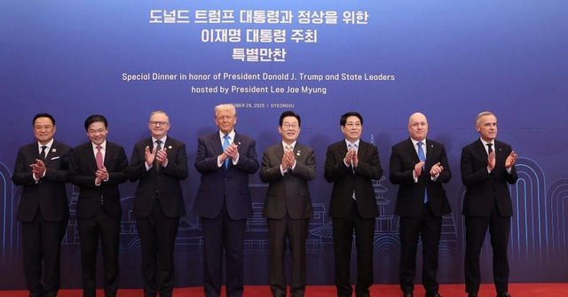 Bộ trưởng L&ecirc; Ho&agrave;i Trung: "Kh&ocirc;ng để đất nước bị động, bất ngờ"- Ảnh 3.