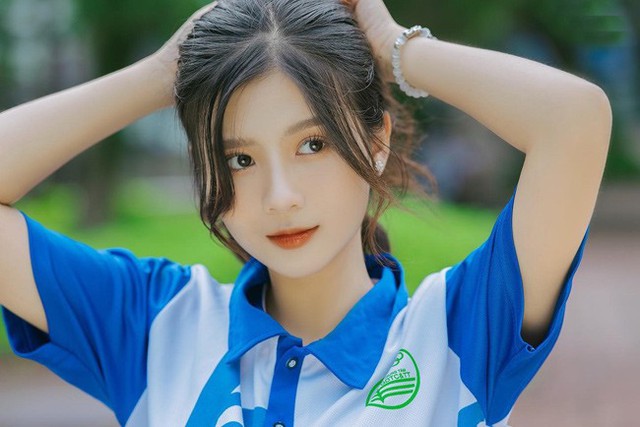 Nhan sắc trong trẻo của diễn viên Chang Mây đang phủ sóng loạt phim giờ vàng VTV - Ảnh 1.