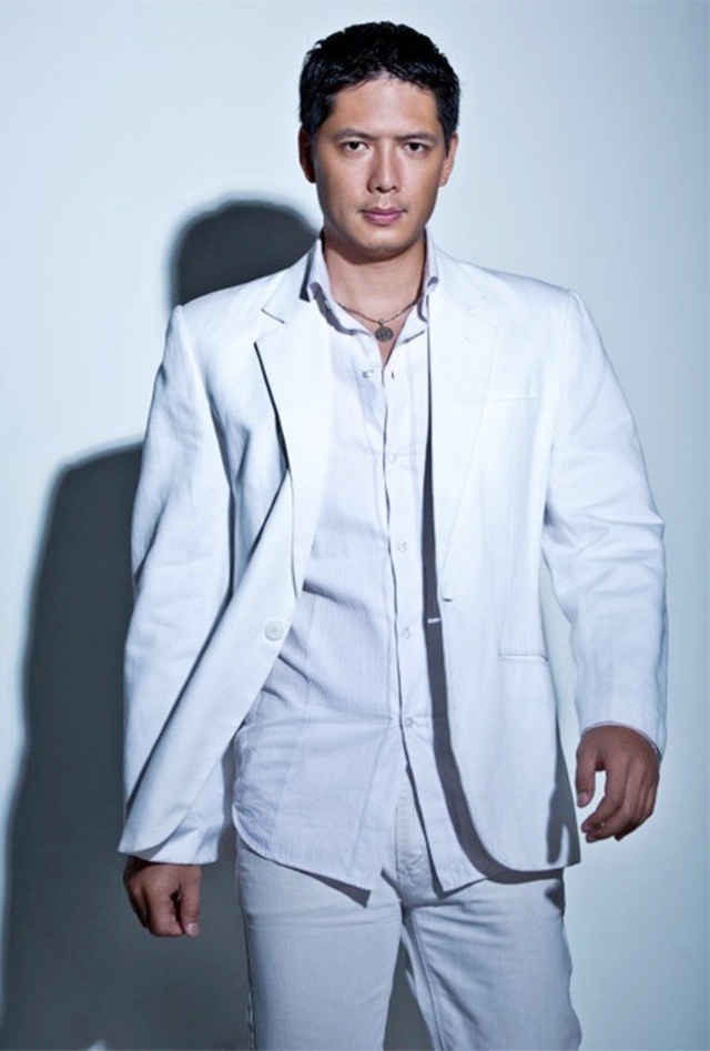 Nam si&ecirc;u mẫu từng l&agrave; "Thi&ecirc;n L&ocirc;i đẹp trai nhất T&aacute;o qu&acirc;n", giờ l&agrave;m Gi&aacute;m đốc, cuộc sống vi&ecirc;n m&atilde;n - Ảnh 4.