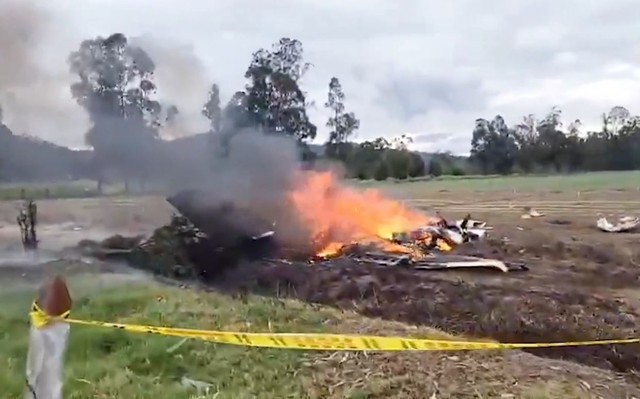 Ca sĩ tử vong trong tai nạn m&aacute;y bay, tiết lộ b&agrave;i đăng cuối c&ugrave;ng - Ảnh 1.