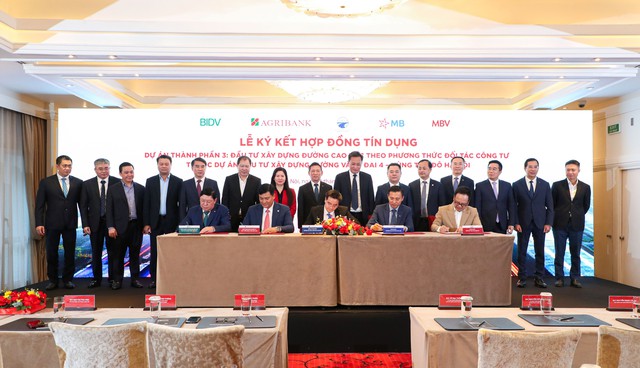 Agribank l&agrave;m đầu mối thu xếp khoản t&iacute;n dụng 25.453 tỷ đồng cho Dự &aacute;n đầu tư x&acirc;y dựng đường V&agrave;nh đai 4 - V&ugrave;ng Thủ đ&ocirc; H&agrave; Nội - Ảnh 1.