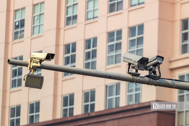 Hà Nội xử lý 6.351 trường hợp vi phạm qua hệ thống camera AI- Ảnh 1. Hà Nội xử lý 6.351 trường hợp vi phạm qua hệ thống camera AI- Ảnh 1.