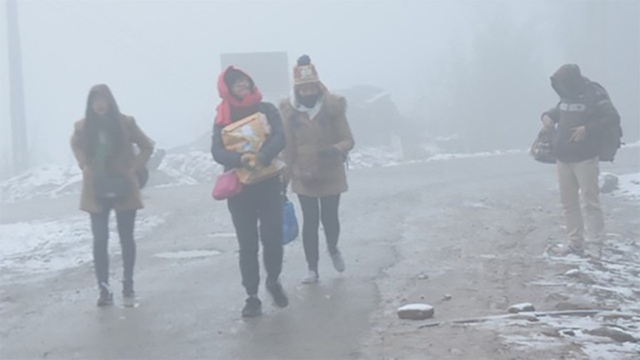 Miền Bắc sắp đ&oacute;n kh&ocirc;ng kh&iacute; lạnh rất mạnh, bỏ t&uacute;i ngay 3 "thần dược" cực tốt cho sức khỏe những ng&agrave;y gi&oacute; m&ugrave;a k&eacute;o về - Ảnh 1.