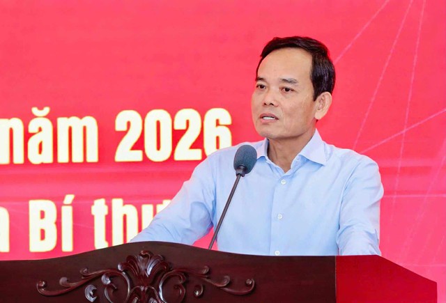 B&iacute; thư Trần Lưu Quang: Kh&ocirc;ng th&aacute;o gỡ điểm nghẽn, Tp.HCM sẽ chậm ch&acirc;n trong kỷ nguy&ecirc;n số - Ảnh 1.