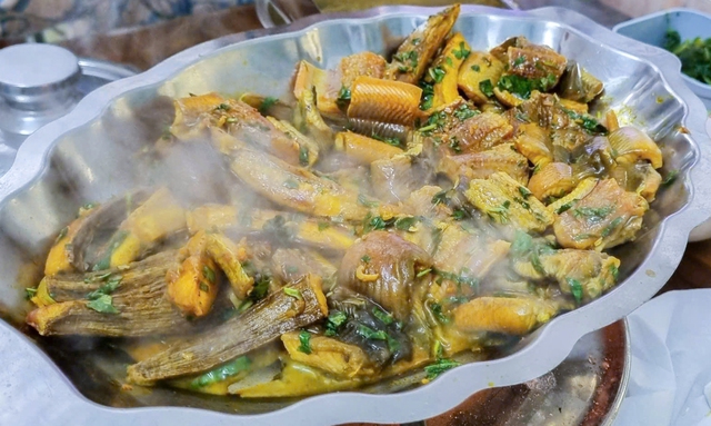 Đặc sản xứ Nghệ: "Bổ hơn s&acirc;m" l&agrave;m nhiều m&oacute;n ngon, bổ, l&agrave; di sản văn h&oacute;a phi vật thể quốc gia - Ảnh 3.