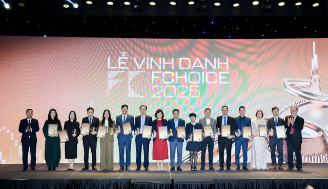 EVF được vinh danh &ldquo;C&ocirc;ng ty T&agrave;i ch&iacute;nh của năm&rdquo; tại FChoice 2025 - Ảnh 2.