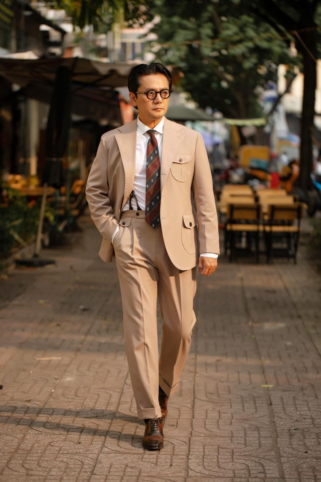 "Vua quảng cáo" một thời, chọn cuộc sống trầm lắng sau biến cố, bắt đầu lại ở tuổi U50 - Ảnh 1.