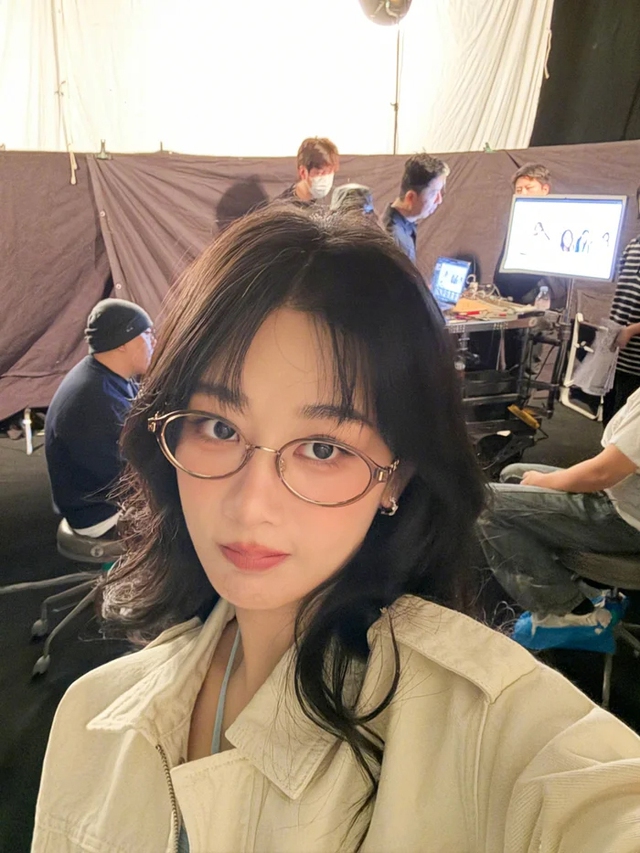 Mỹ nh&acirc;n showbiz sở hữu khối t&agrave;i sản h&agrave;ng ngh&igrave;n tỷ đồng nhưng c&oacute; lối sống giản dị - Ảnh 3.