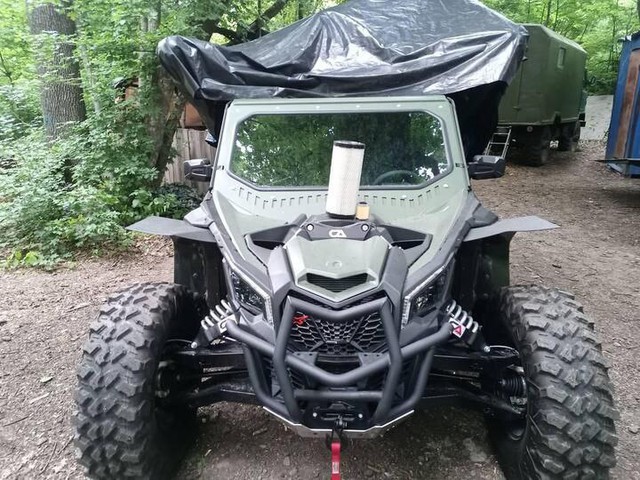 Chiến xa si&ecirc;u cơ động mang Hellfire: Vũ kh&iacute; l&agrave;m thay đổi mặt trận C-UAS - Ảnh 2.