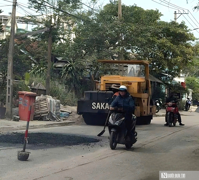 Đ&agrave; Nẵng: Sữa chữa khẩn cấp đường tỉnh oằn m&igrave;nh "g&aacute;nh" xe tải nặng sau th&ocirc;ng tin của Người Đưa Tin- Ảnh 1.